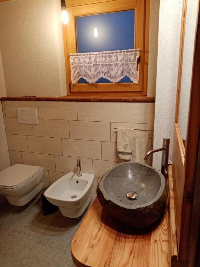 Casa Vacanza Il Granaio Villa La Thuile Bagian luar foto